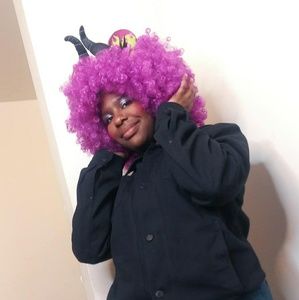 Meet your Posher, Simone